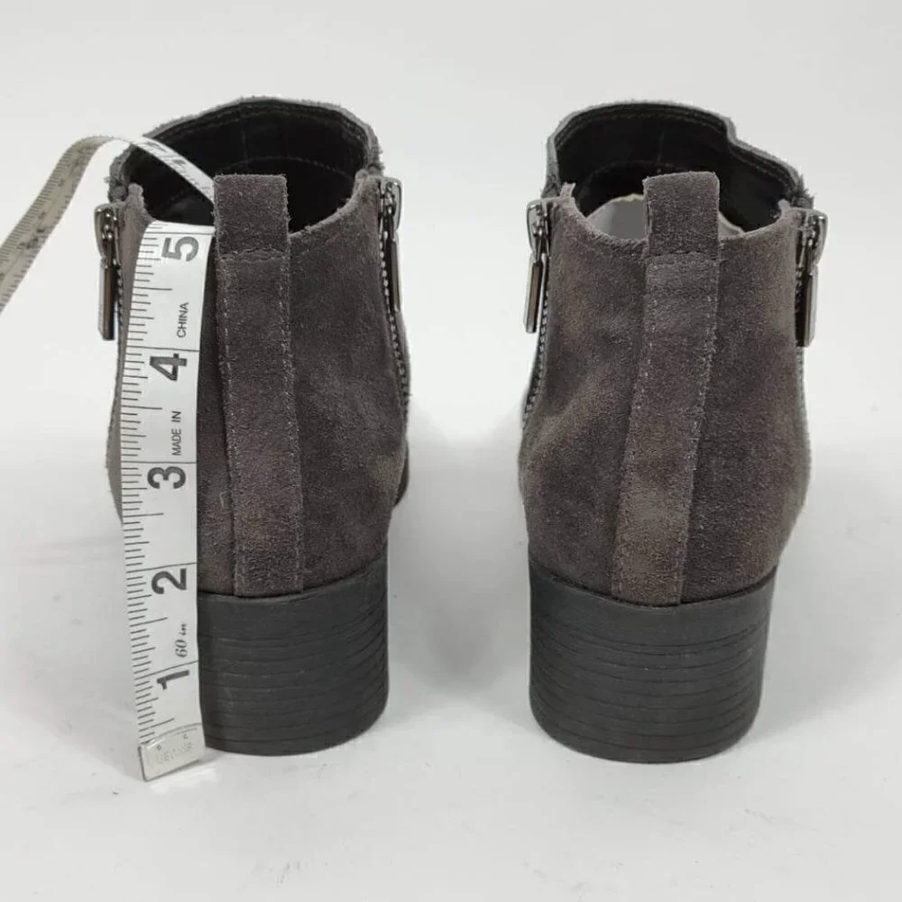 Kenneth Cole New York Suede Grey Boots #161 Size 8